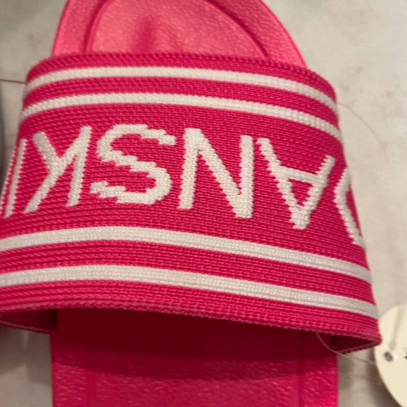 Danskin pink slides NWT size 7.5 - Picture 3 of 6